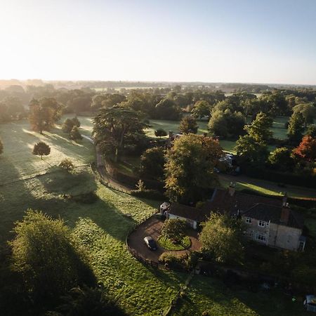Hovell Hall Country Bed And Breakfast Norwich Eksteriør billede